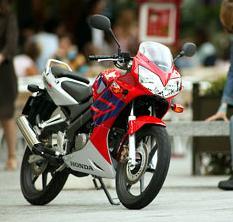 cbr 125.JPG