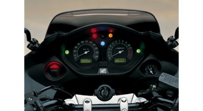 cbf600_05.jpg