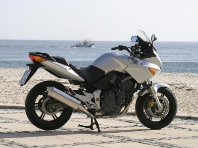 cbf600_wallpaper_3.jpg