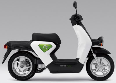 honda_ev_neo-elektro-motor-roller-2.jpg